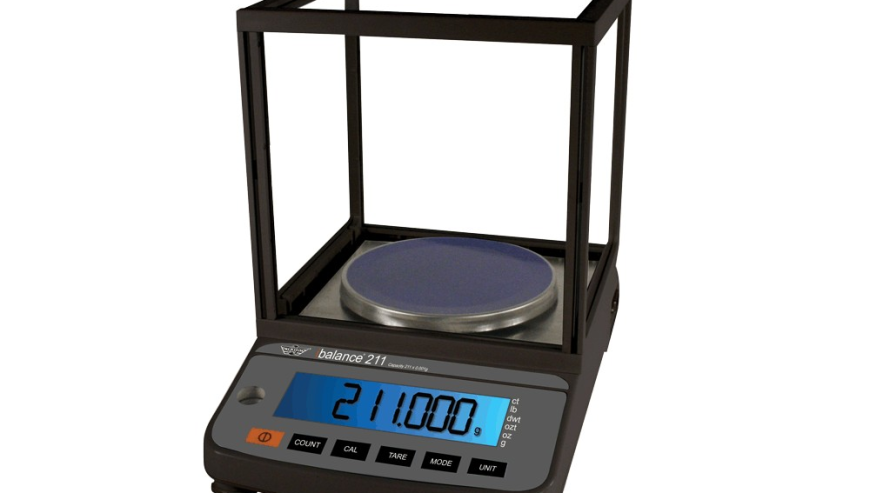 my-weigh-ibalance-211-210g-c-0001g-precision-scale-1